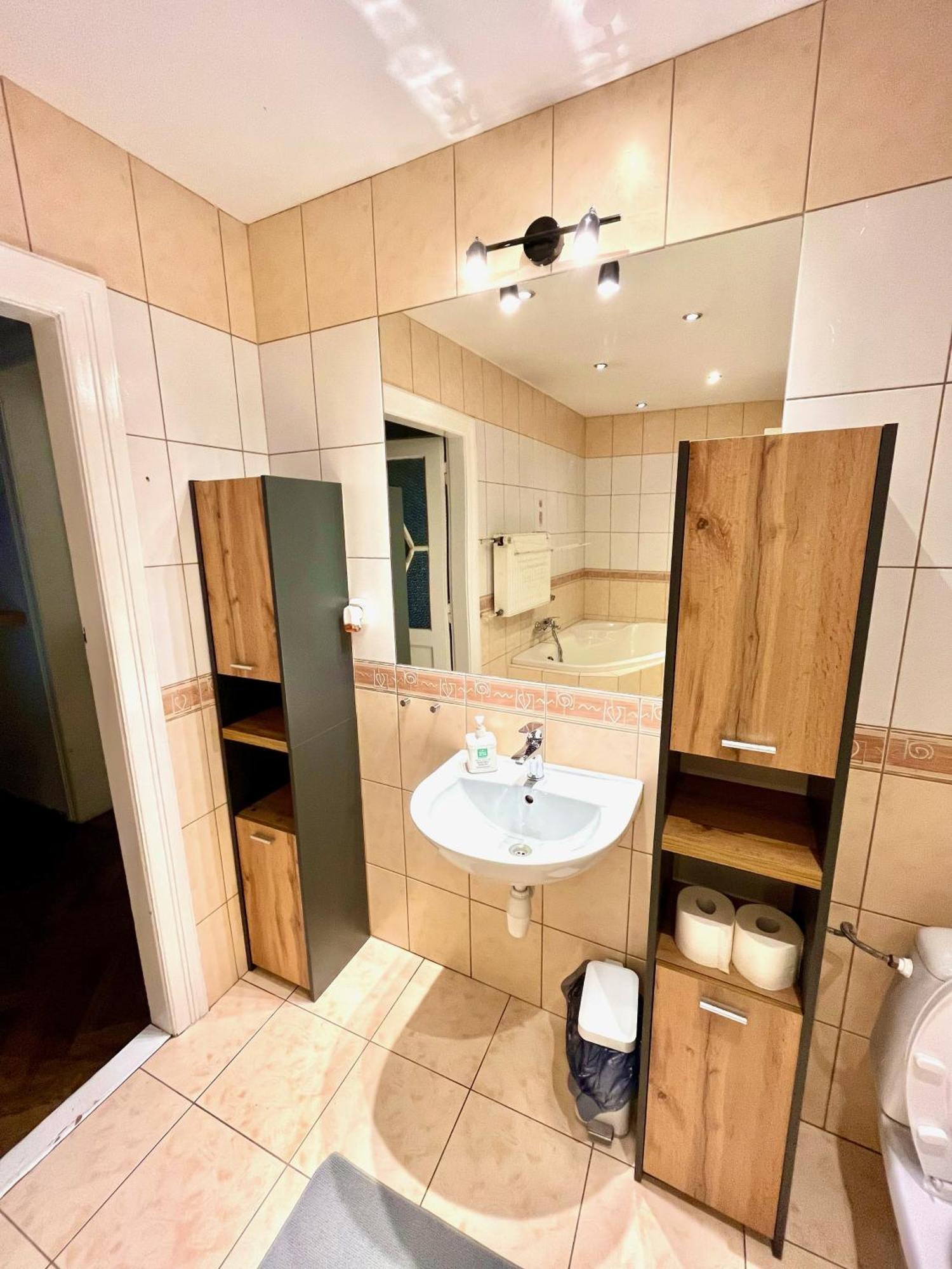 Pokoje Goscinne Wislna Krakau Exterior foto