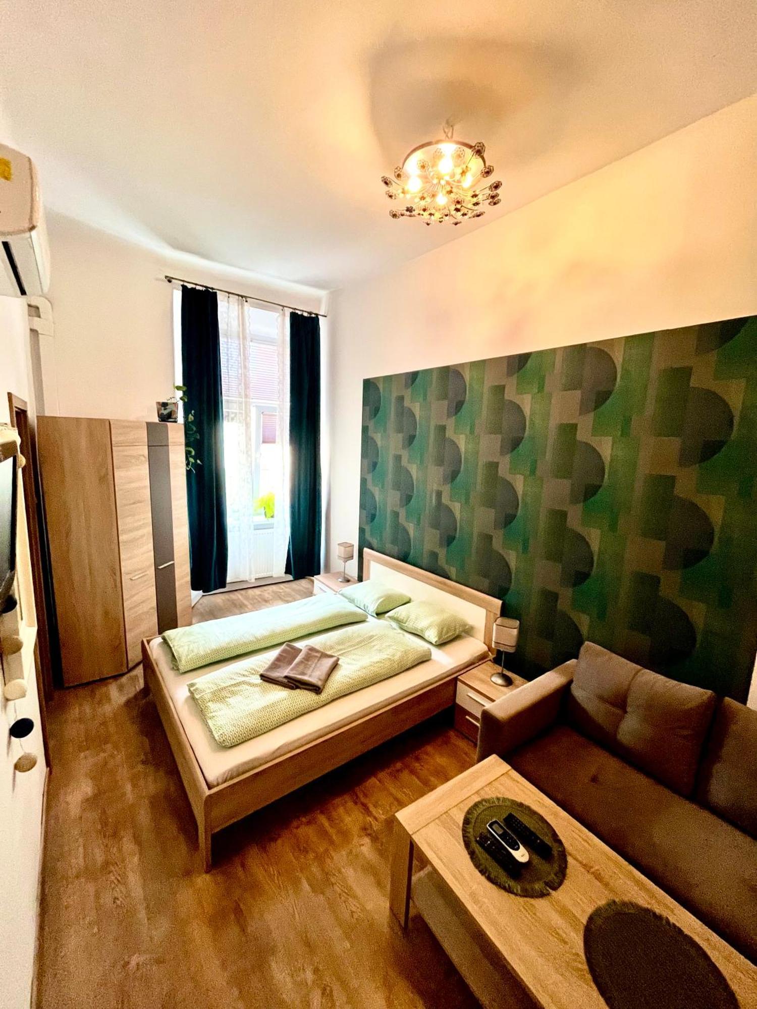Pokoje Goscinne Wislna Krakau Exterior foto
