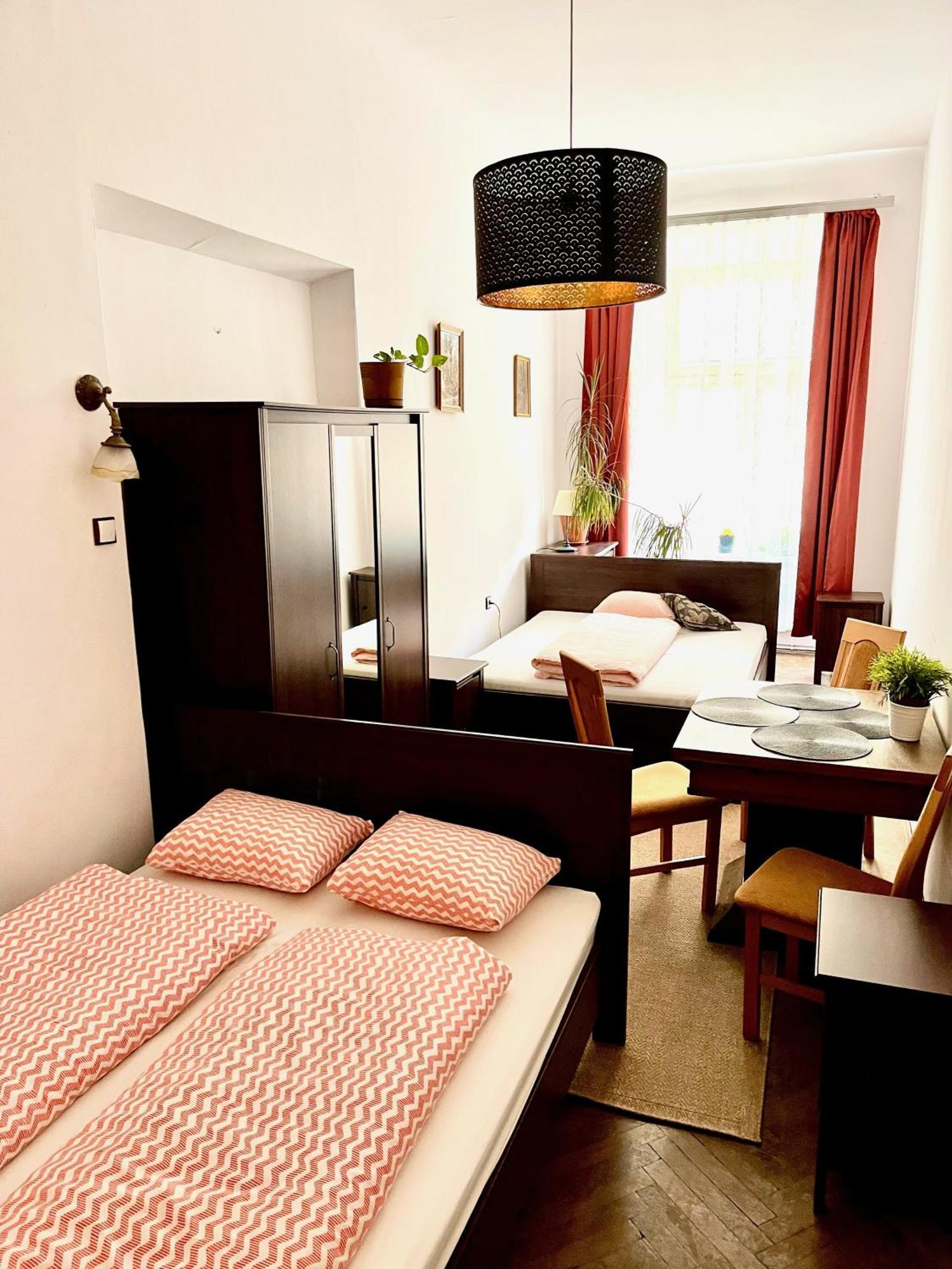 Pokoje Goscinne Wislna Krakau Exterior foto