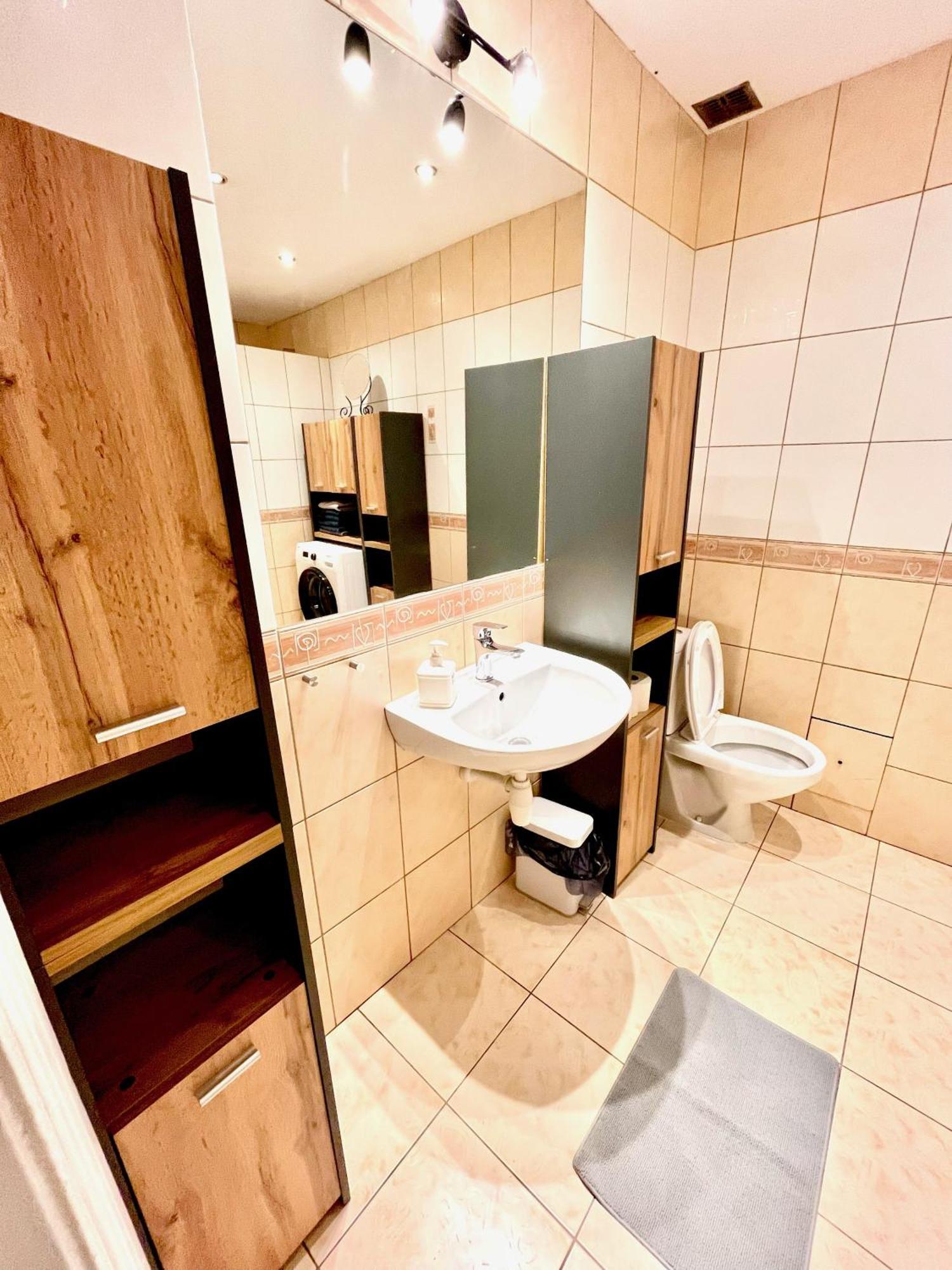 Pokoje Goscinne Wislna Krakau Exterior foto
