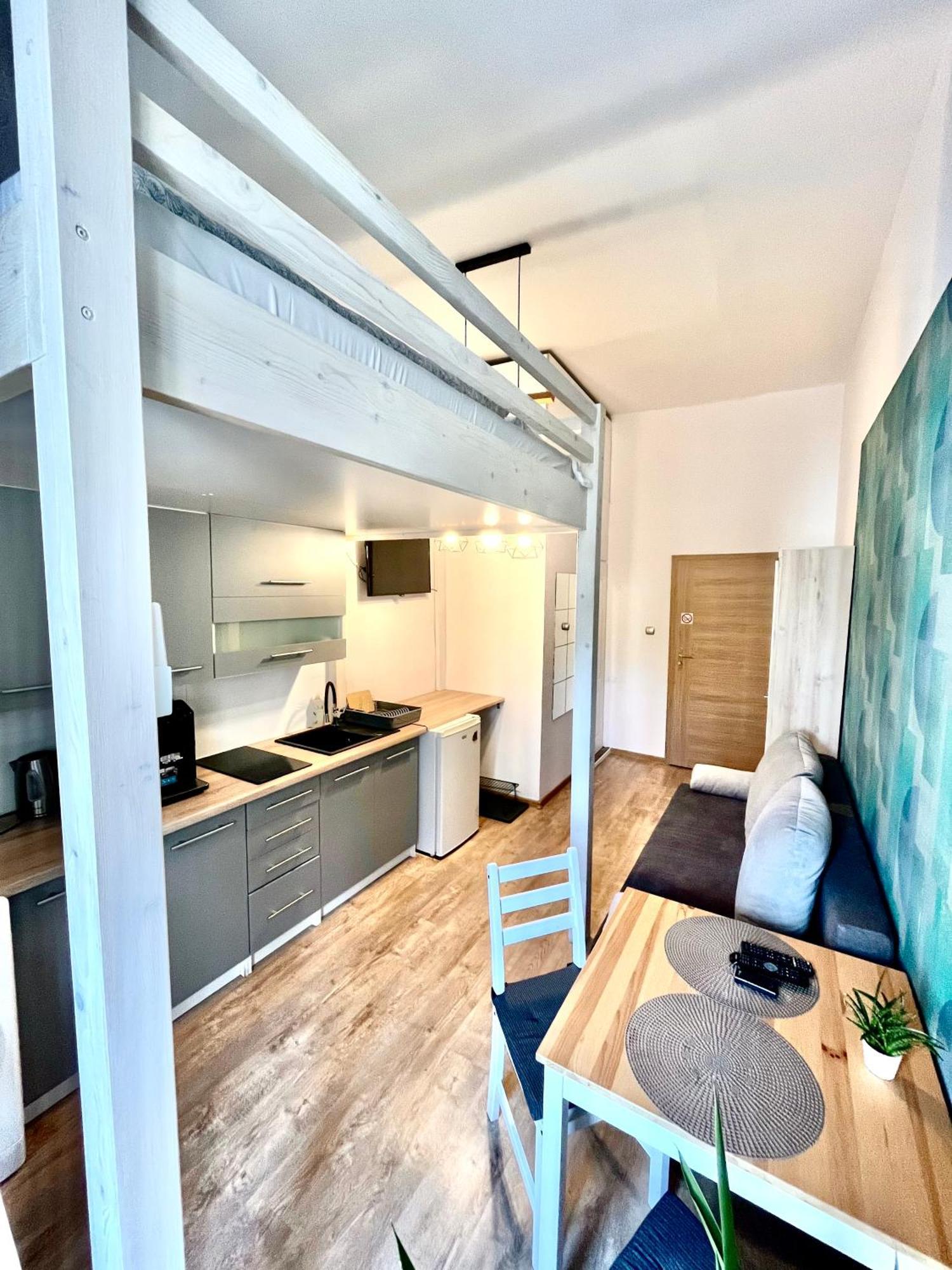 Pokoje Goscinne Wislna Krakau Exterior foto